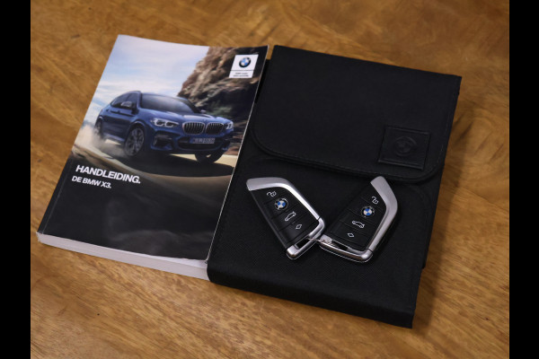 BMW X3 xDrive20i Executive Edition M sport [TREKHAAK AFNEEMBAAR, ACHTERUITRIJCAMERA, PDC V+A, STOELVERWARMING, CLIMATE CONTROL, CRUISE CONTROL, BLUETOOTH TELEFOON, ELEKTRISCHE ACHTERKLEP, NIEUWSTAAT]
