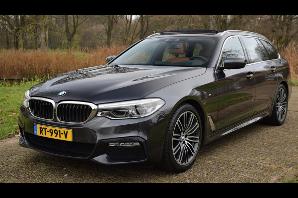 BMW 5 Serie Touring 520i High Executive*Nappa Leder*HUD*PANO*M-Pakket*Enz*