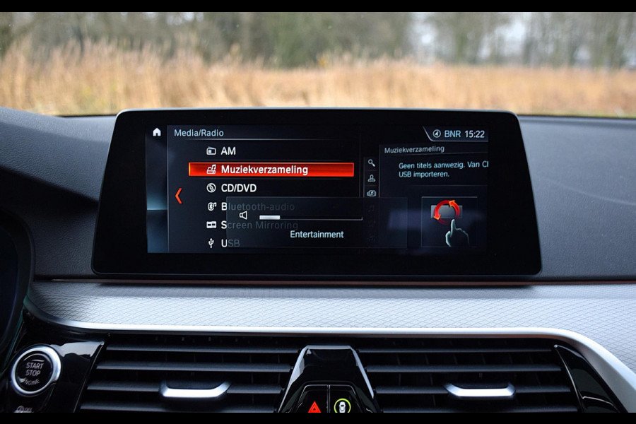 BMW 5 Serie Touring 520i High Executive*Nappa Leder*HUD*PANO*M-Pakket*Enz*