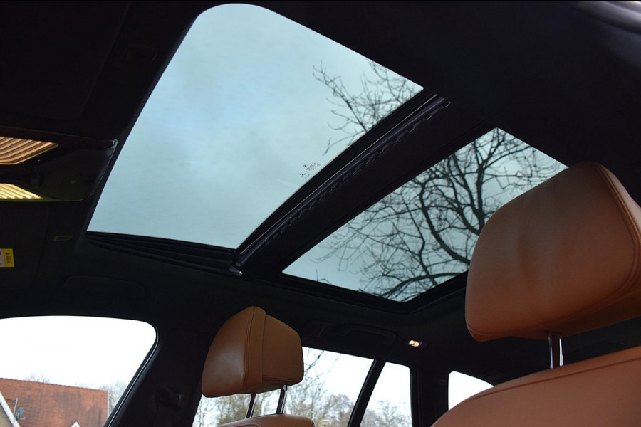 BMW 5 Serie Touring 520i High Executive*Nappa Leder*HUD*PANO*M-Pakket*Enz*