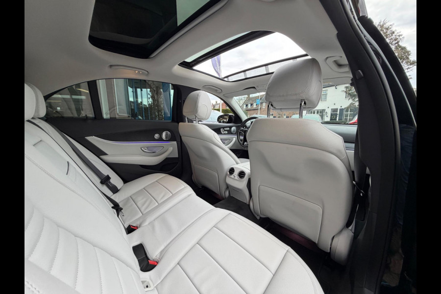 Mercedes-Benz E-Klasse 200 AMG PAKKET AUT PANO NAVI LM NAP!