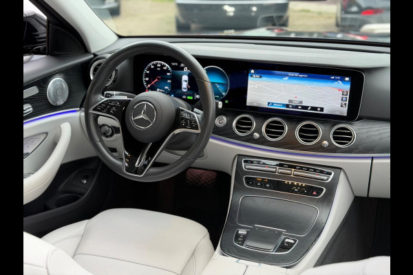Mercedes-Benz E-Klasse 200 AMG PAKKET AUT PANO NAVI LM NAP!