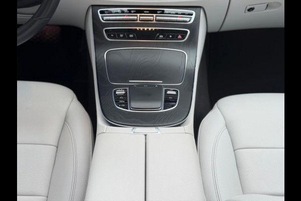 Mercedes-Benz E-Klasse 200 AMG PAKKET AUT PANO NAVI LM NAP!