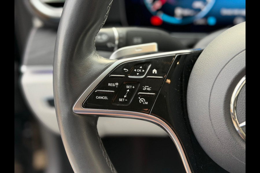 Mercedes-Benz E-Klasse 200 AMG PAKKET AUT PANO NAVI LM NAP!