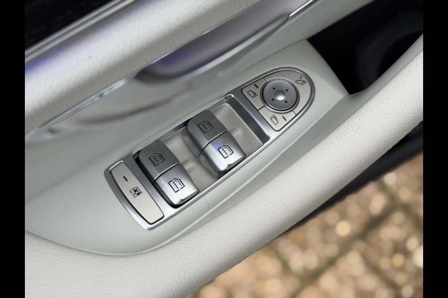 Mercedes-Benz E-Klasse 200 AMG PAKKET AUT PANO NAVI LM NAP!