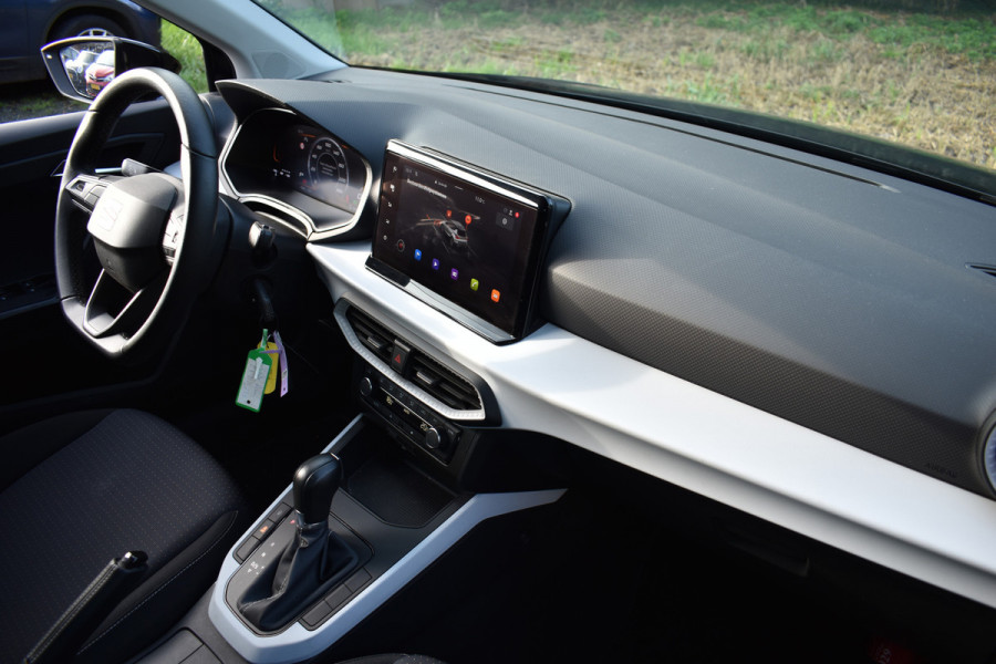 Seat Arona TSI 115PK DSG BUSINESS VIRTUAL/CRUISE/CARPLAY