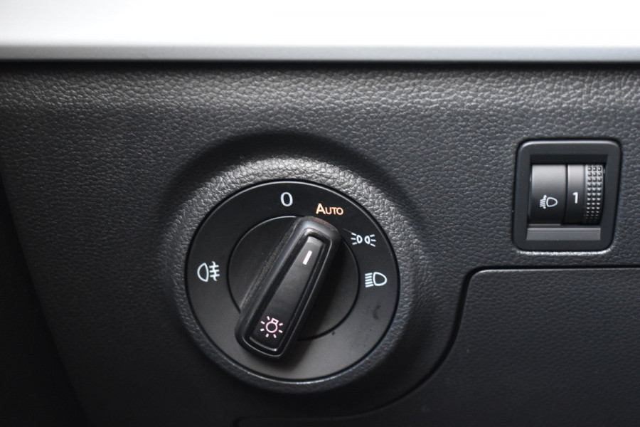 Seat Arona TSI 115PK DSG BUSINESS VIRTUAL/CRUISE/CARPLAY