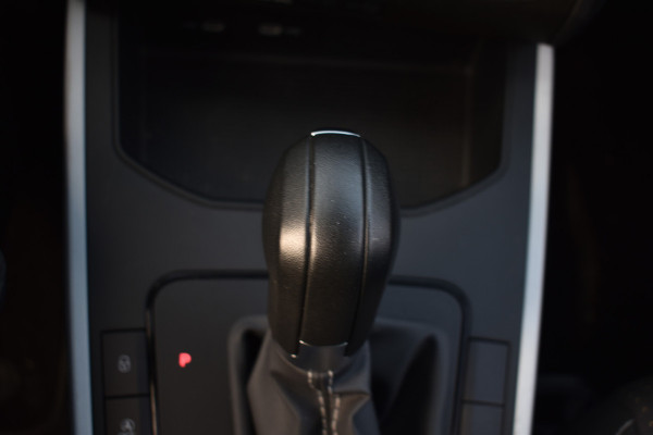 Seat Arona TSI 115PK DSG BUSINESS VIRTUAL/CRUISE/CARPLAY