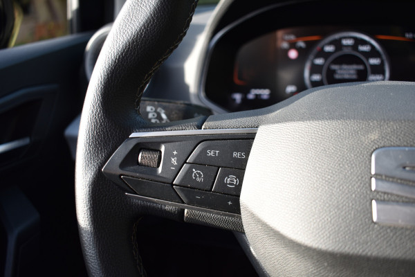 Seat Arona TSI 115PK DSG BUSINESS VIRTUAL/CRUISE/CARPLAY