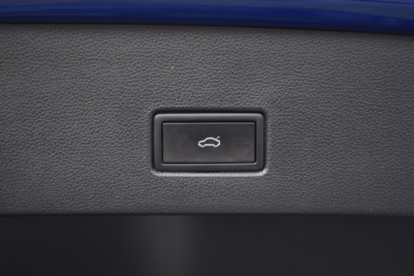 Volkswagen T-Roc R 2.0 TSI 300PK DSG 4MOTION R-SPORT BEATS/LEDER/TREKHAAK/PANORAMADAK