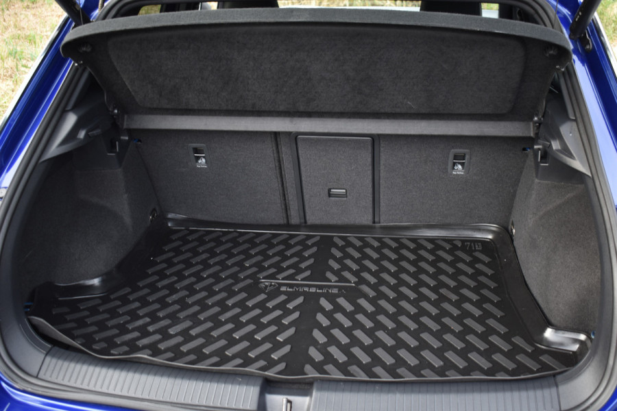 Volkswagen T-Roc R 2.0 TSI 300PK DSG 4MOTION R-SPORT BEATS/LEDER/TREKHAAK/PANORAMADAK