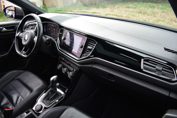 Volkswagen T-Roc R 2.0 TSI 300PK DSG 4MOTION R-SPORT BEATS/LEDER/TREKHAAK/PANORAMADAK