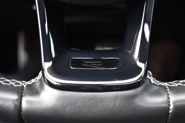 Volkswagen T-Roc R 2.0 TSI 300PK DSG 4MOTION R-SPORT BEATS/LEDER/TREKHAAK/PANORAMADAK