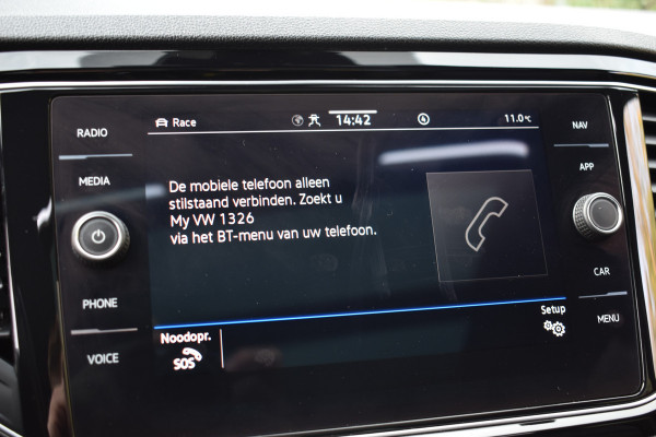 Volkswagen T-Roc R 2.0 TSI 300PK DSG 4MOTION R-SPORT BEATS/LEDER/TREKHAAK/PANORAMADAK