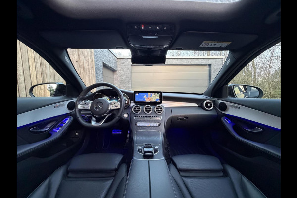 Mercedes-Benz C-Klasse Estate 180 AMG Automaat | Panorama | Leer | LED matrix | Sfeerverlichting | Apple CarPlay | 360°-camera | Night Pakket | DAB ont