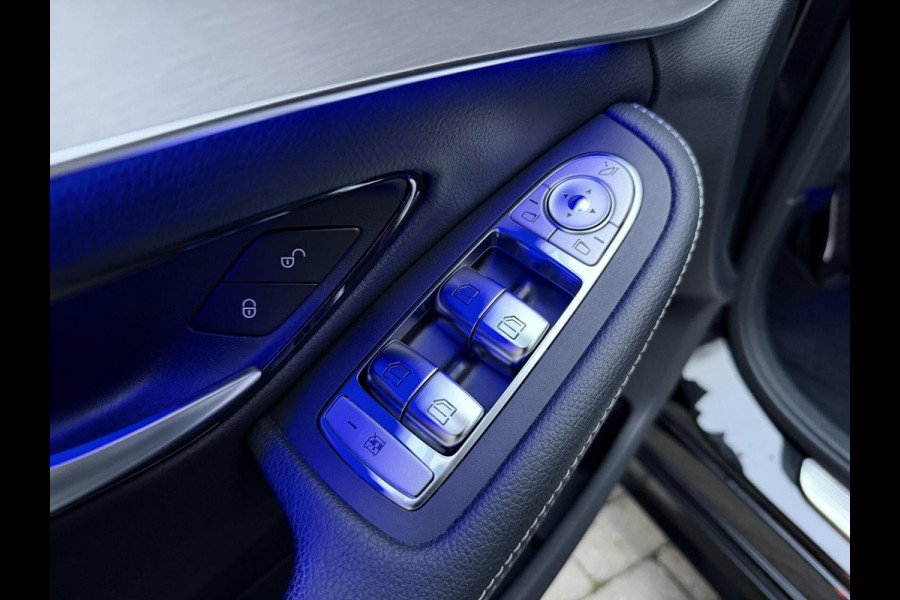 Mercedes-Benz C-Klasse Estate 180 AMG Automaat | Panorama | Leer | LED matrix | Sfeerverlichting | Apple CarPlay | 360°-camera | Night Pakket | DAB ont