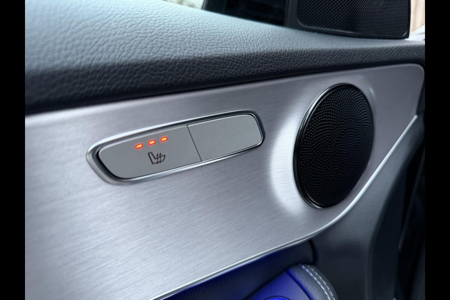 Mercedes-Benz C-Klasse Estate 180 AMG Automaat | Panorama | Leer | LED matrix | Sfeerverlichting | Apple CarPlay | 360°-camera | Night Pakket | DAB ont