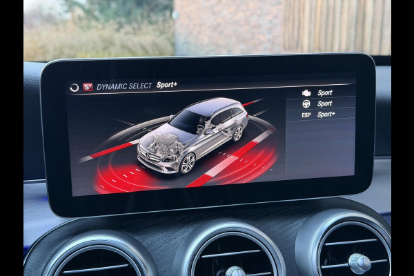 Mercedes-Benz C-Klasse Estate 180 AMG Automaat | Panorama | Leer | LED matrix | Sfeerverlichting | Apple CarPlay | 360°-camera | Night Pakket | DAB ont