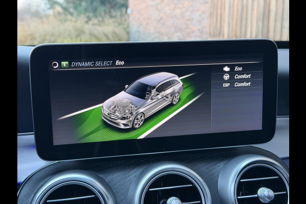 Mercedes-Benz C-Klasse Estate 180 AMG Automaat | Panorama | Leer | LED matrix | Sfeerverlichting | Apple CarPlay | 360°-camera | Night Pakket | DAB ont