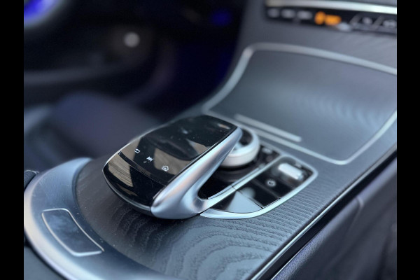 Mercedes-Benz C-Klasse Estate 180 AMG Automaat | Panorama | Leer | LED matrix | Sfeerverlichting | Apple CarPlay | 360°-camera | Night Pakket | DAB ont