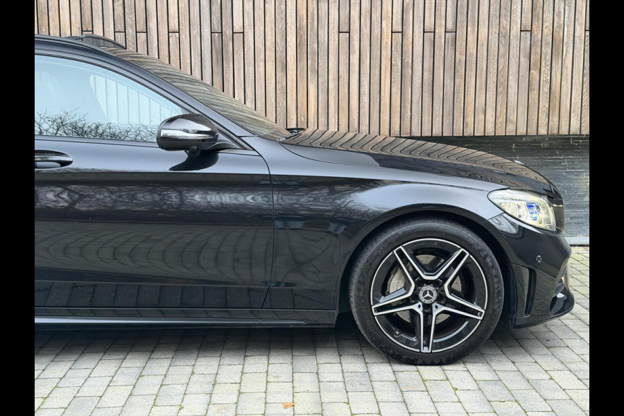 Mercedes-Benz C-Klasse Estate 180 AMG Automaat | Panorama | Leer | LED matrix | Sfeerverlichting | Apple CarPlay | 360°-camera | Night Pakket | DAB ont