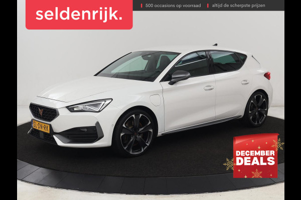 CUPRA Leon 1.4 eHybrid VZ | 245pk | Stoelverwarming | Carplay | Camera | Sfeerverlichting | Navigatie | Adaptive cruise | Keyless | Sportstoelen | 19'' | Full LED | Stuurverwarming | PHEV | Plug In