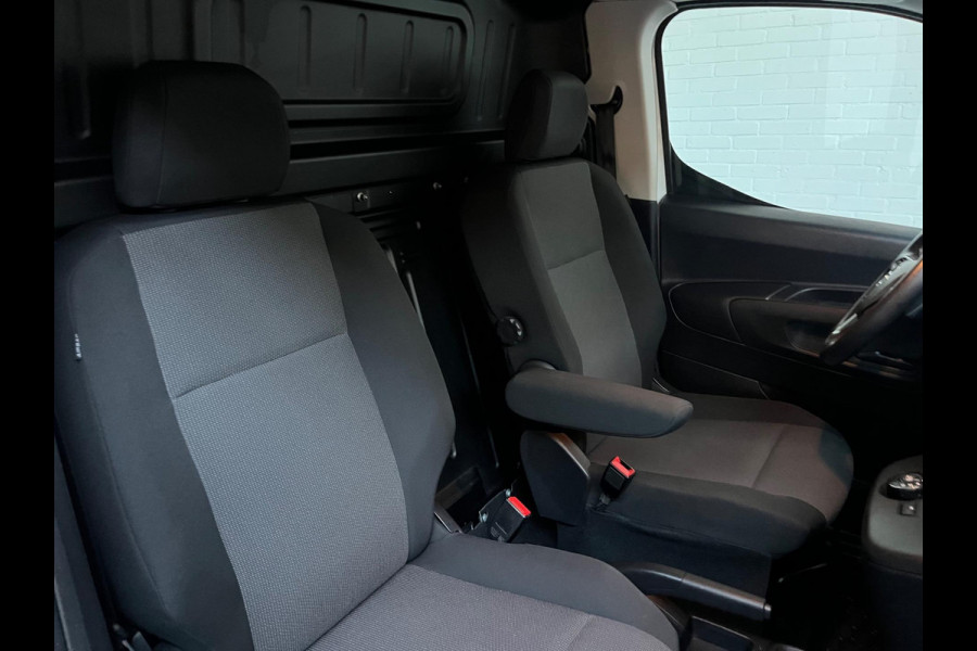 Opel Combo Automaat-8 130pk 1.5D euro6 L2H1 Edition, Airco, Camera, Navigatie, Keyless, RIJKLAARPRIJS!