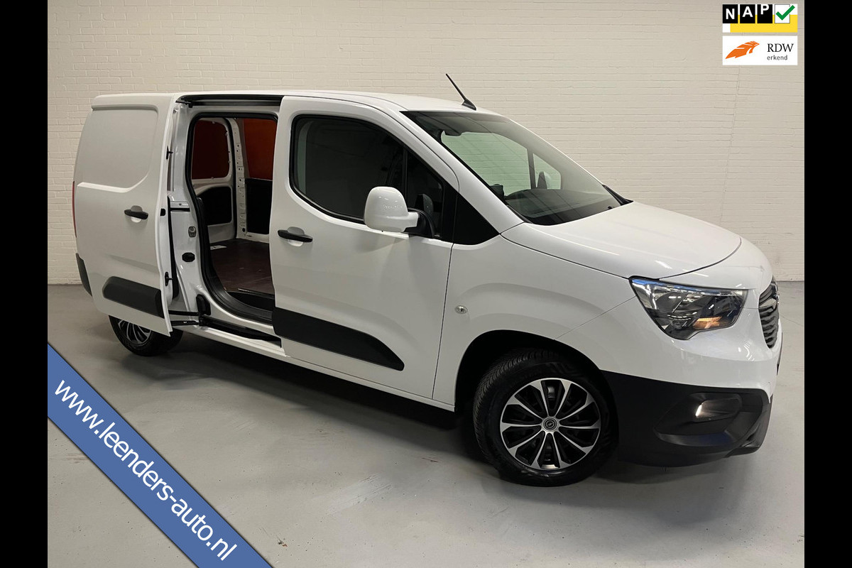 Opel Combo L2H1 1.5D 130pk euro6 Edition, Airco, Camera, CruiseControl, Navigatie, Trekhaak, RIJKLAARPRIJS!