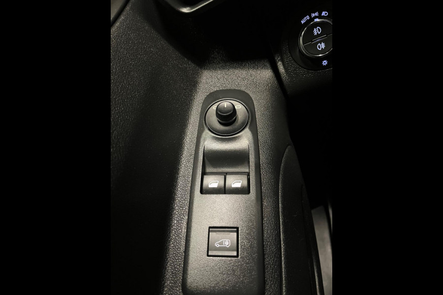 Opel Combo L2H1 1.5D 130pk euro6 Edition, Airco, Camera, CruiseControl, Navigatie, Trekhaak, RIJKLAARPRIJS!