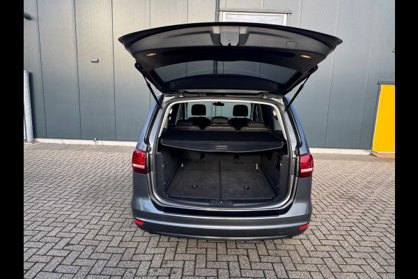 Volkswagen Sharan 1.4 TSI Automaat 7 Pers. * Carplay * Stoelverwarming * Cruise Control *