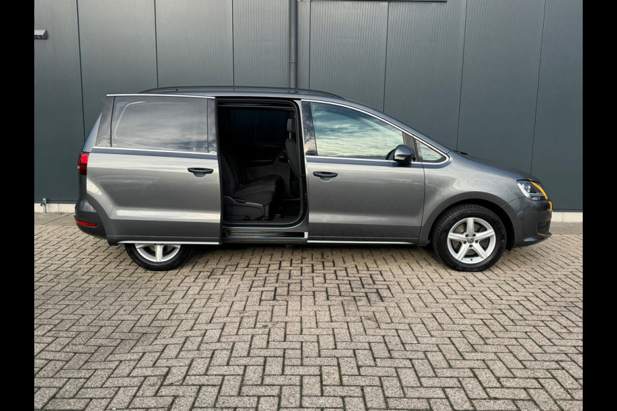 Volkswagen Sharan 1.4 TSI Automaat 7 Pers. * Carplay * Stoelverwarming * Cruise Control *