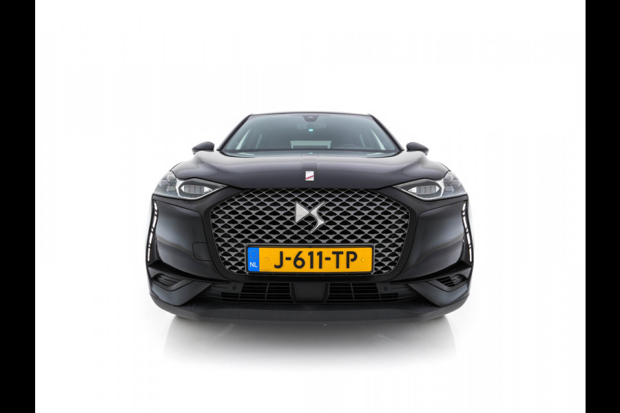 DS DS 3 Crossback E-Tense Performance Line+ 50 kWh [ 3-Fase ] {SOH-90%} (INCL-BTW) *LEATHER-FABRIC | MATRIX-LED | ADAPTIVE-CRUISE | DIGI-COCKPIT | HEATED-SPORTSEATS | CAMERA | KEYLESS | NAVI-FULLMAP | DAB+ | ECC | PDC | PRIVACY-GLASS | 18''ALU*
