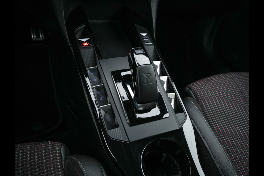 DS DS 3 Crossback E-Tense Performance Line+ 50 kWh [ 3-Fase ] {SOH-90%} (INCL-BTW) *LEATHER-FABRIC | MATRIX-LED | ADAPTIVE-CRUISE | DIGI-COCKPIT | HEATED-SPORTSEATS | CAMERA | KEYLESS | NAVI-FULLMAP | DAB+ | ECC | PDC | PRIVACY-GLASS | 18''ALU*