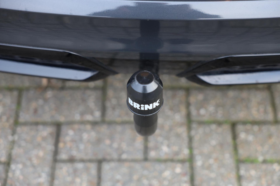 Kia ProCeed 1.4 T-GDI GT-Line / Aut / Navi / Open Panoramadak / JBL / Camera / Dode Hoek / Lane Assist / Led / Pdc / Allu Velgen