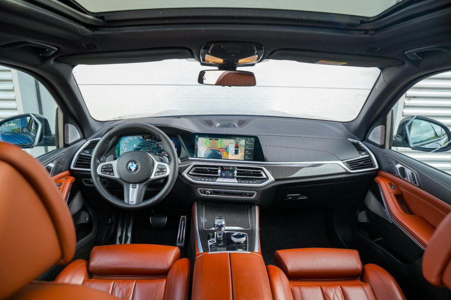 BMW X5 xDrive45e High Executive M Pakket Panoramadak Adapt. Cruise HUD Carbon Luxe Leder 21''LM