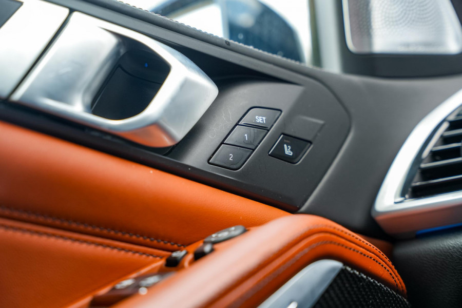 BMW X5 xDrive45e High Executive M Pakket Panoramadak Adapt. Cruise HUD Carbon Luxe Leder 21''LM