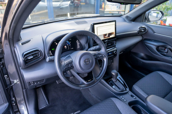Toyota Yaris Cross 1.5 Hybrid 115 Active|Prijs rijklaar incl 12 mnd garantie| Clima 17"Lmv Led Stoelverwarming