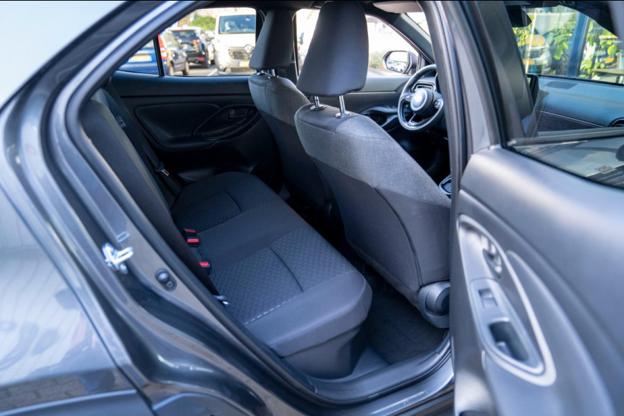 Toyota Yaris Cross 1.5 Hybrid 115 Active|Prijs rijklaar incl 12 mnd garantie| Clima 17"Lmv Led Stoelverwarming