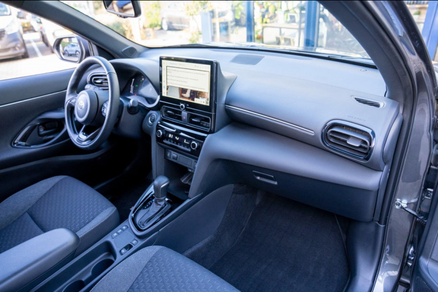 Toyota Yaris Cross 1.5 Hybrid 115 Active|Prijs rijklaar incl 12 mnd garantie| Clima 17"Lmv Led Stoelverwarming