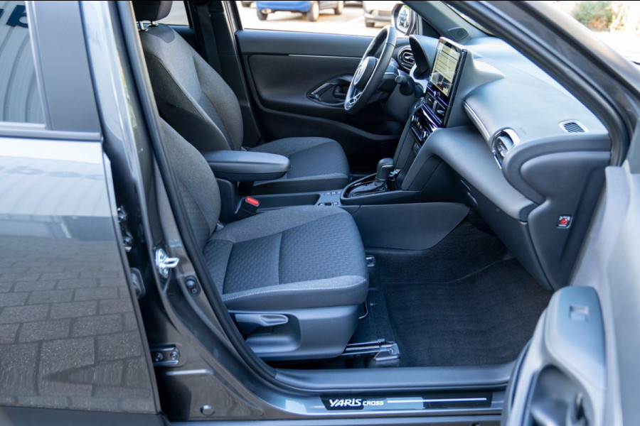 Toyota Yaris Cross 1.5 Hybrid 115 Active|Prijs rijklaar incl 12 mnd garantie| Clima 17"Lmv Led Stoelverwarming