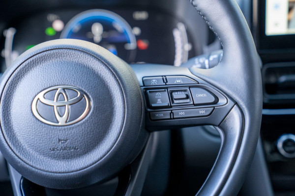 Toyota Yaris Cross 1.5 Hybrid 115 Active|Prijs rijklaar incl 12 mnd garantie| Clima 17"Lmv Led Stoelverwarming