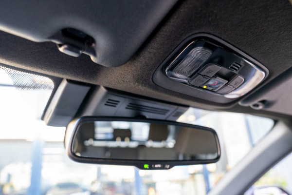 Toyota Yaris Cross 1.5 Hybrid 115 Active|Prijs rijklaar incl 12 mnd garantie| Clima 17"Lmv Led Stoelverwarming