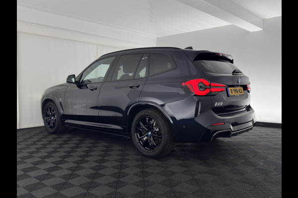 BMW iX3 Executive 80 kWh M-Sportpack [ 3-Fase ] (INCL-BTW) Aut. *PANO | FULL-LEATHER | ADAPTIVE-CRUISE | FULL-LED | BLIND-SPOT | DIGI-COCKPIT | HEATED-COMFORTSEATS | CAMERA | DAB+ | NAVI-FULLMAP | 19''ALU*