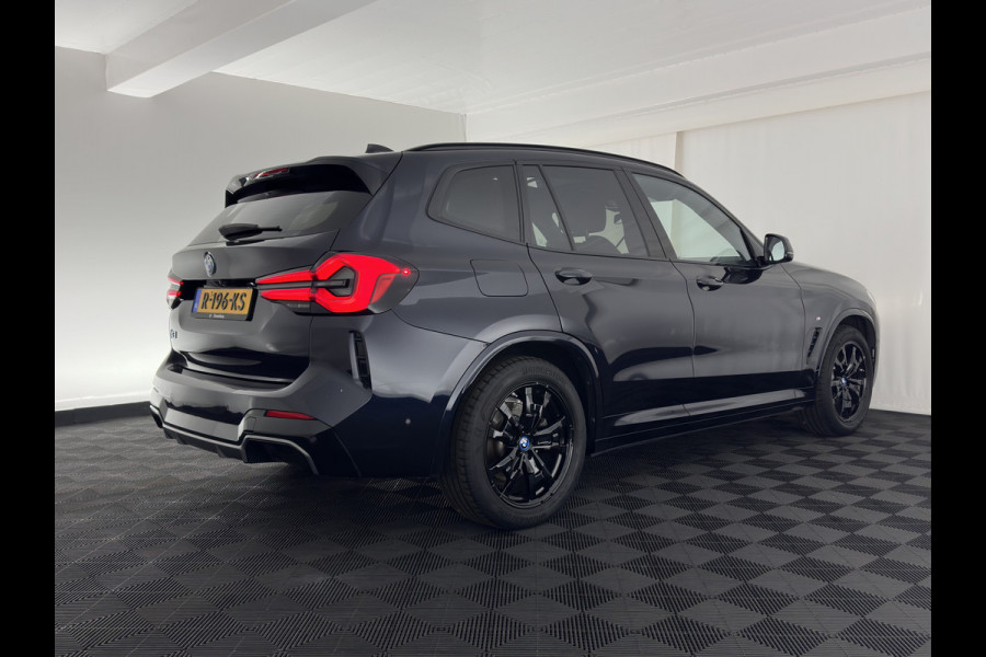 BMW iX3 Executive 80 kWh M-Sportpack [ 3-Fase ] (INCL-BTW) Aut. *PANO | FULL-LEATHER | ADAPTIVE-CRUISE | FULL-LED | BLIND-SPOT | DIGI-COCKPIT | HEATED-COMFORTSEATS | CAMERA | DAB+ | NAVI-FULLMAP | 19''ALU*