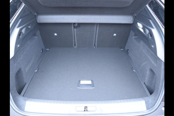 Peugeot 3008 1.6 plug-in Hybrid 195 Allure 195PK | NAVI | PARKEERSENSOREN MET CAMERA |