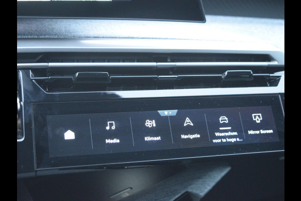 Peugeot 3008 1.6 plug-in Hybrid 195 Allure 195PK | NAVI | PARKEERSENSOREN MET CAMERA |