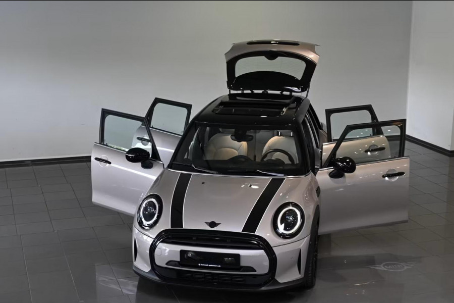MINI Cooper 1.5 Yours 5-DRS ** LED, VIRTUAL, CHESTER LEDER, PANORAMA, CAMERA, HuD, 17-inch LMV ** 1e Eig - MINI ONDERH. ** ** INFORMEER OOK NAAR ONZE AANTREKKELIJKE FINANCIAL-LEASE TARIEVEN **