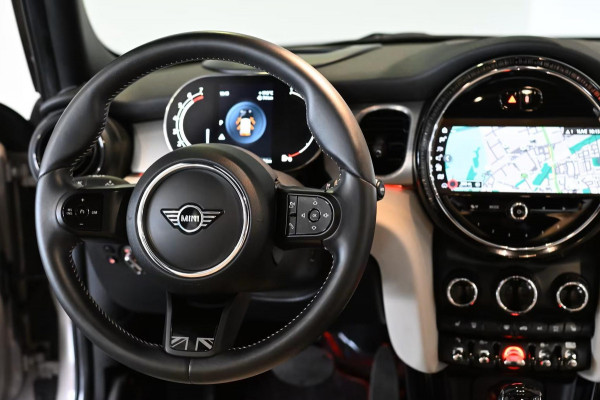 MINI Cooper 1.5 Yours 5-DRS ** LED, VIRTUAL, CHESTER LEDER, PANORAMA, CAMERA, HuD, 17-inch LMV ** 1e Eig - MINI ONDERH. ** ** INFORMEER OOK NAAR ONZE AANTREKKELIJKE FINANCIAL-LEASE TARIEVEN **