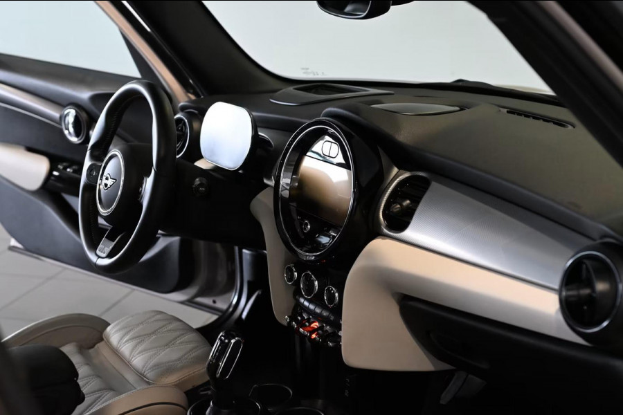 MINI Cooper 1.5 Yours 5-DRS ** LED, VIRTUAL, CHESTER LEDER, PANORAMA, CAMERA, HuD, 17-inch LMV ** 1e Eig - MINI ONDERH. ** ** INFORMEER OOK NAAR ONZE AANTREKKELIJKE FINANCIAL-LEASE TARIEVEN **