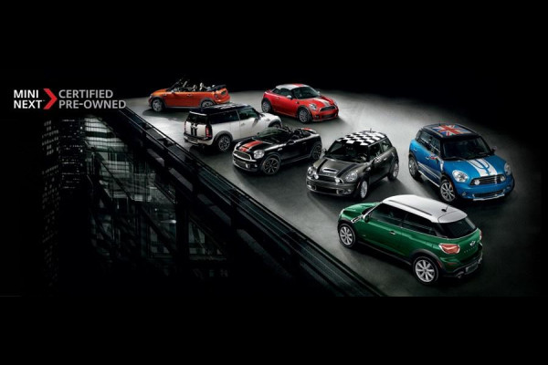 MINI Cooper 1.5 Yours 5-DRS ** LED, VIRTUAL, CHESTER LEDER, PANORAMA, CAMERA, HuD, 17-inch LMV ** 1e Eig - MINI ONDERH. ** ** INFORMEER OOK NAAR ONZE AANTREKKELIJKE FINANCIAL-LEASE TARIEVEN **